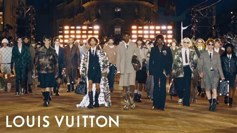 louis vuitton ss 19 full show|Louis Vuitton .